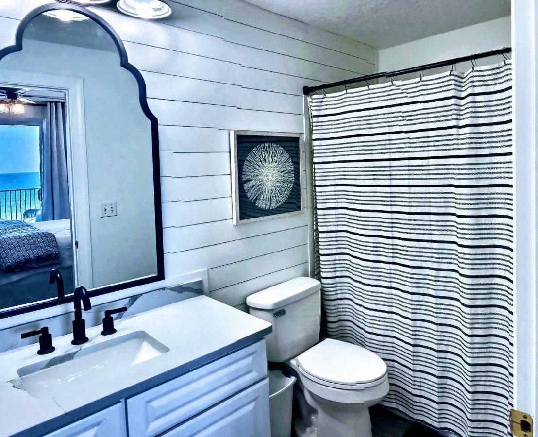 Barefoot Bliss - Beachfront Condo - Sleeps 12 Panama Stadt Exterior foto