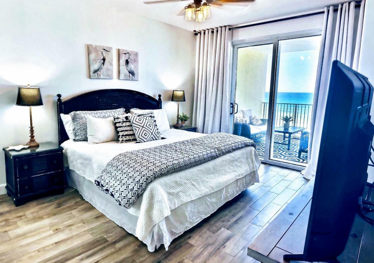 Barefoot Bliss - Beachfront Condo - Sleeps 12 Panama Stadt Exterior foto